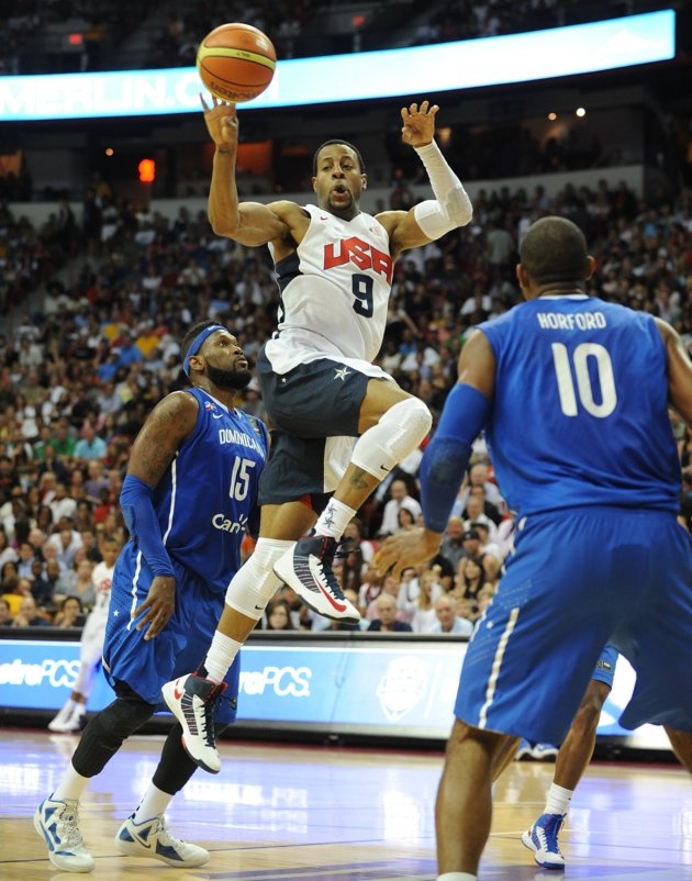Team Usa Vs Dominican Republic Sneakers 08