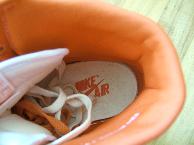 Air Jordan 1 1985 Og White Metallic Orange 03