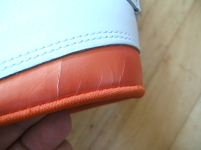 Air Jordan 1 1985 Og White Metallic Orange 11