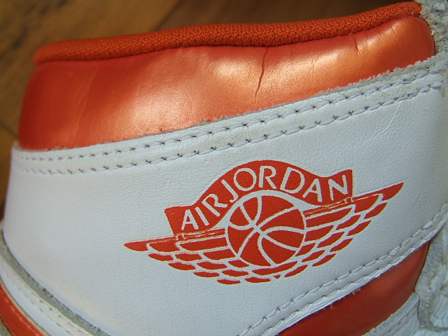 Air Jordan 1 1985 Og White Metallic Orange 12