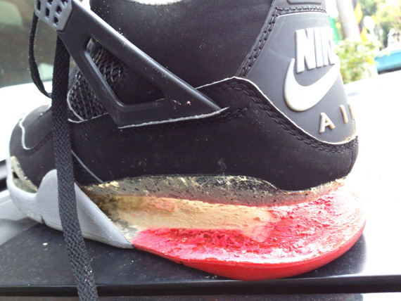 Air Jordan Iv Bred 1999 Dissolved 10