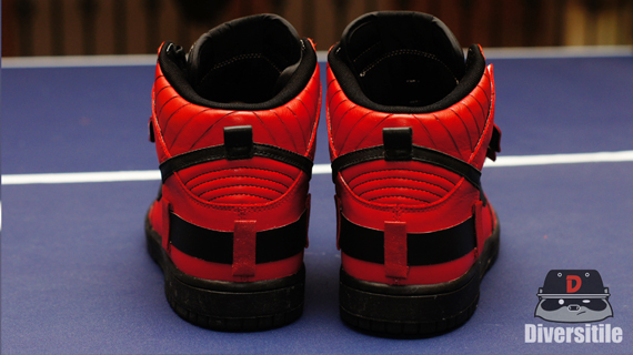 Nike Dunk Thriler 4