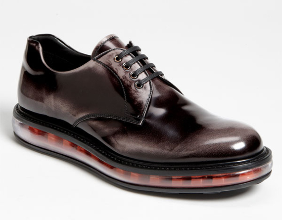 Prada Levitate 2