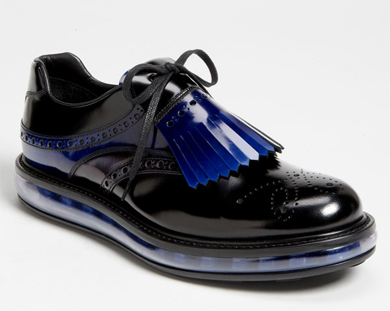 Prada Levitate 5