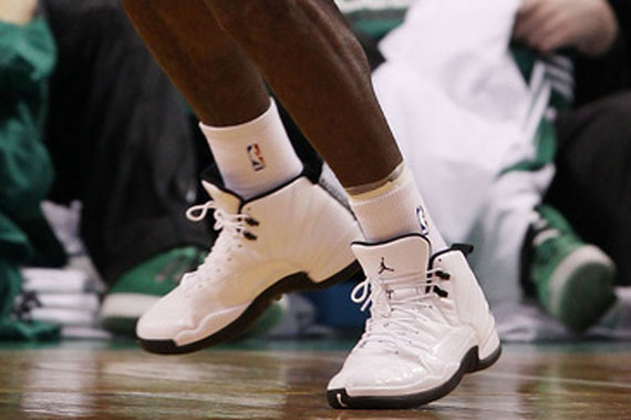 White Black Finley Pe Xii 1