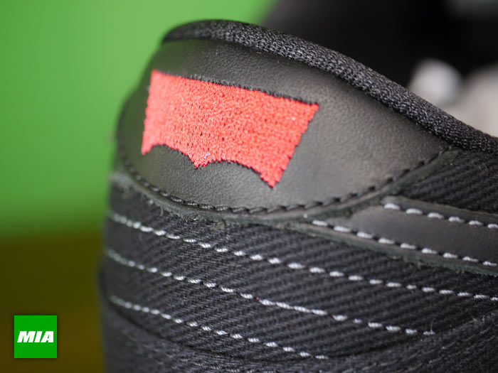 Levis Nike Sb Dunk Low Release Info 02