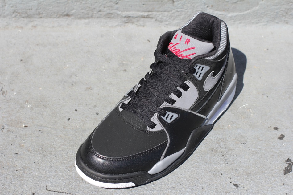 Nike Air Flight 89 Black Sport Red Cool Grey 2