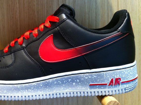 Nike Air Force 1 Low - Black - Challenge Red
