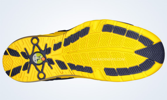 Nike Air Max Pillar Midnight Navy Varsity Maize 3