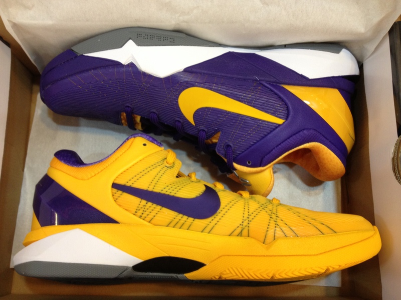 Nike Zoom Kobe Vii Snake Pool 6