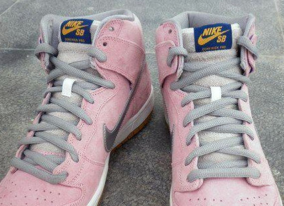 Concepts x Nike SB Dunk High "When Pigs Fly"