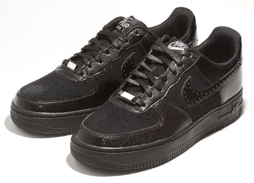 Nike Air Force 1 Xxx Stud Pack 03