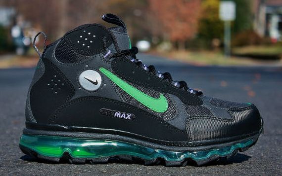 Nike Air Max Terra Sertig Black Violet Green 05