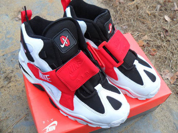 Nike Air Turmoil Mid OG - Available on eBay