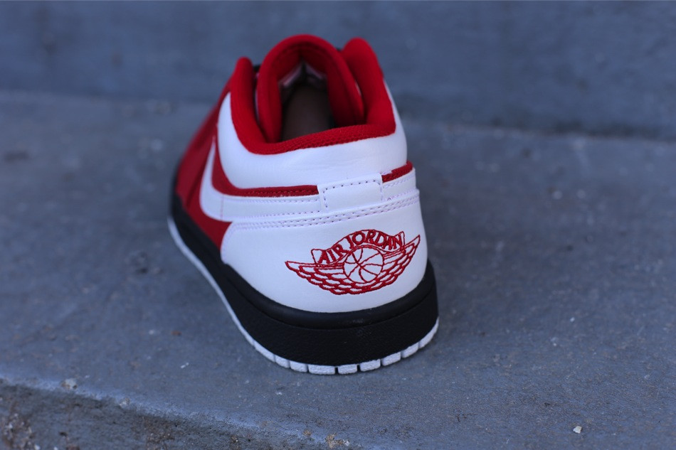 Air Jordan 1 Low Gym Red White Black 31