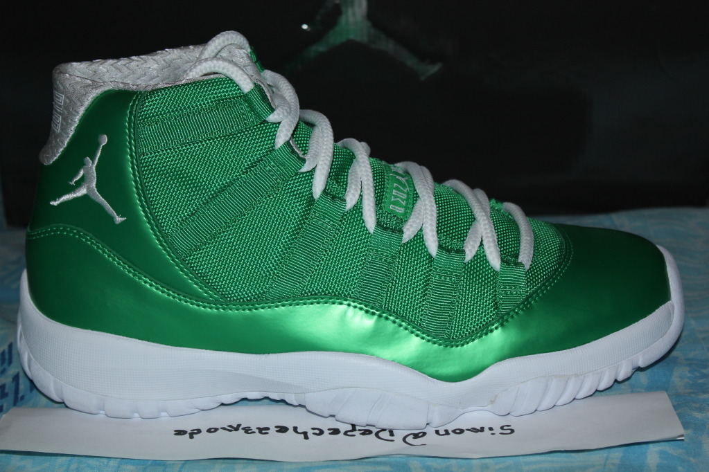 Air Jordan Xi Rainbow Pack 07