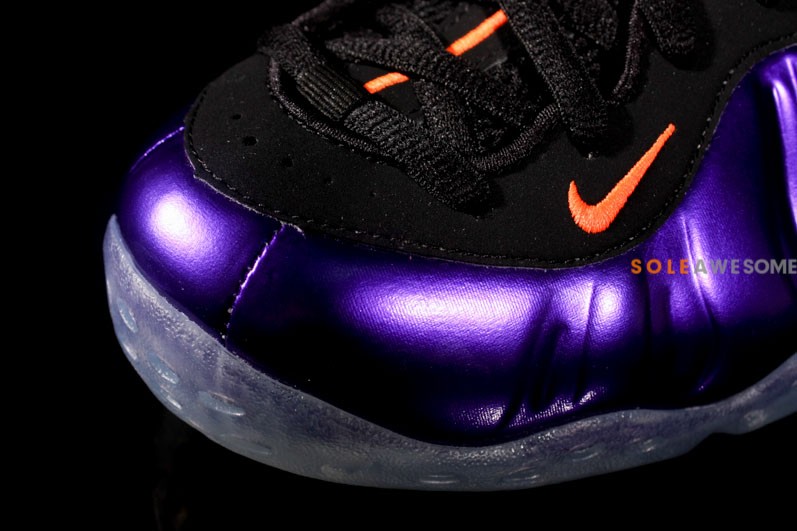 Nike Air Foamposite One Electro Purple 02