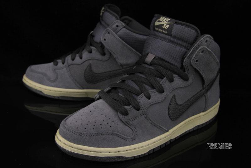Nike SB Dunk High - Anthracite - Matte Olive