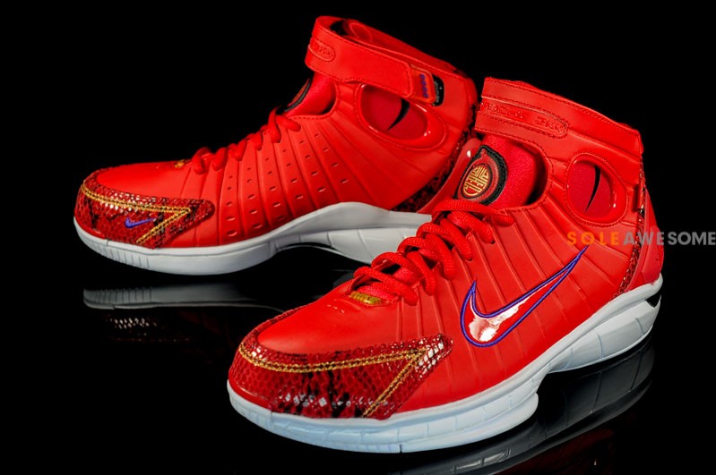 Nike Huarache 2k4 “Year of the Snake”