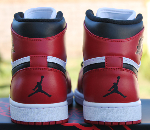 Air Jordan 1 Bulls Releasing 6