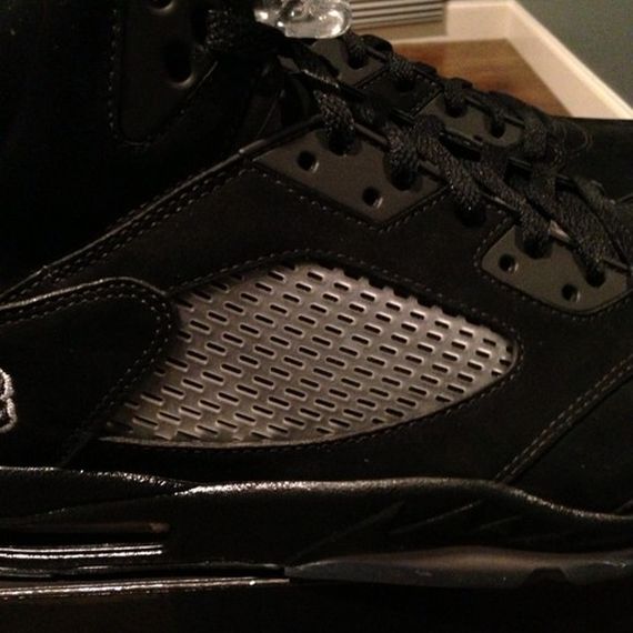 Air Jordan V Blackout Sample 03