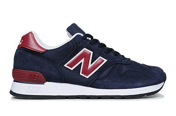 New Balance 670 Navy Burg 1