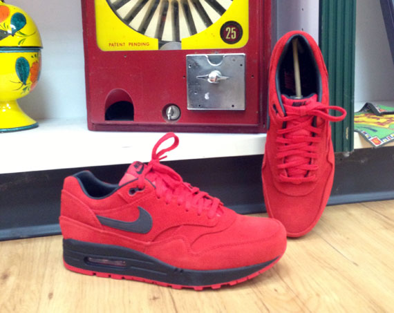 Nike Air Max 1 Premium Pimento Black 2