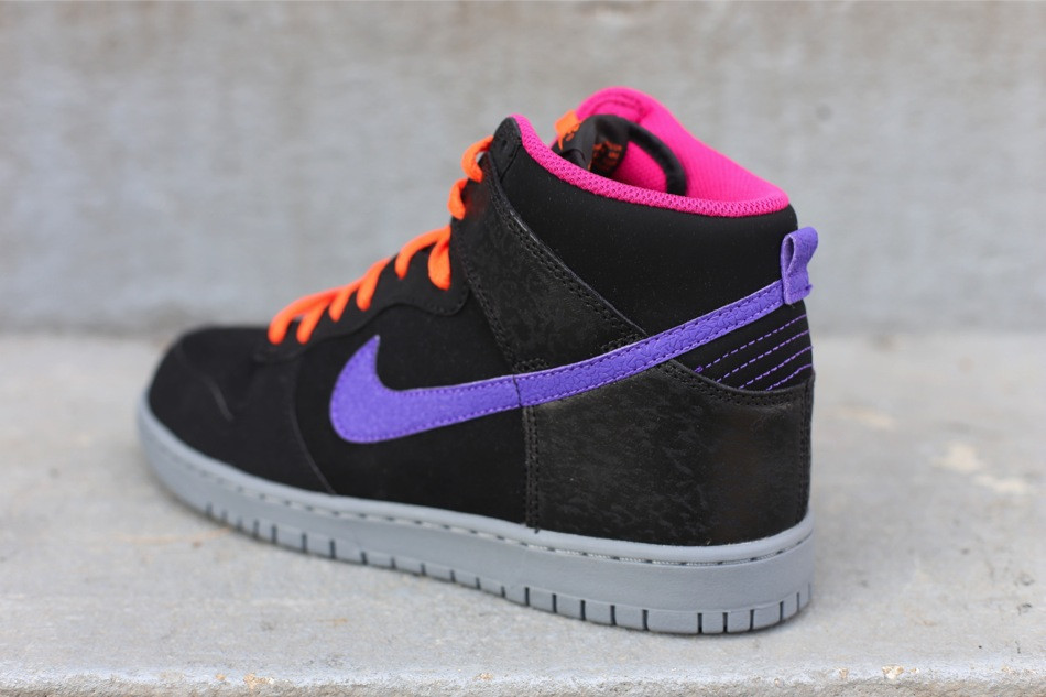 Nike Dunk High Black Court Purple Electric Orange 3