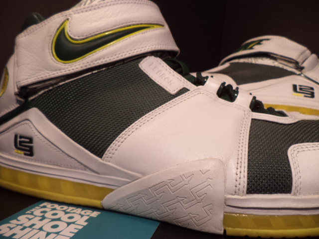 Nike Zoom Lebron Ii University Of Oregon Pes 08
