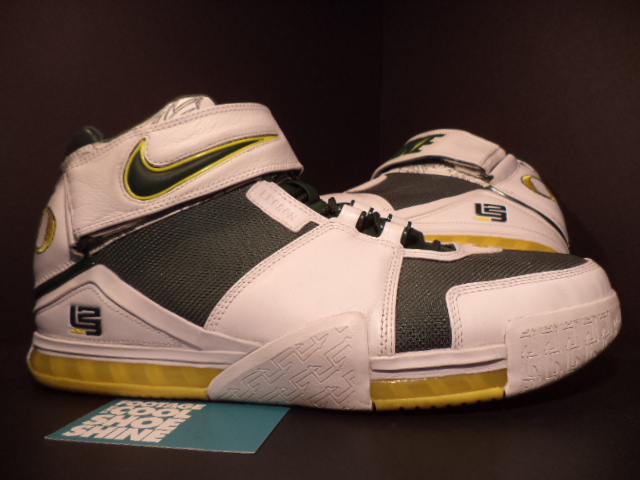 Nike Zoom Lebron Ii University Of Oregon Pes 09