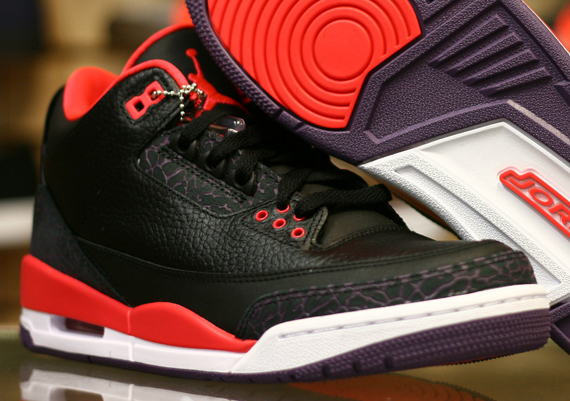 Air Jordan III “Bright Crimson” – Release Reminder