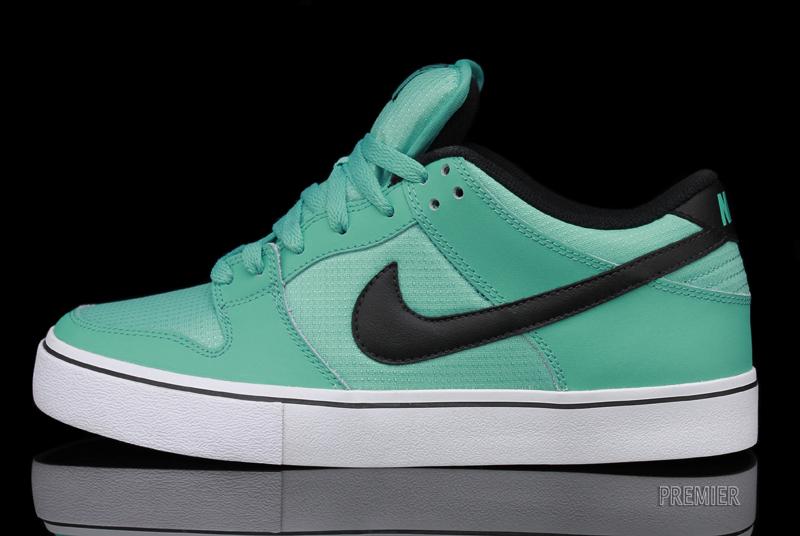 Nike Dunk Low Lr Crystal Mint 1