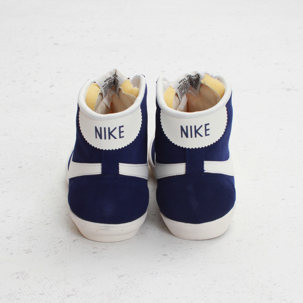 Nike Wmns Bruin Mid Lite 5