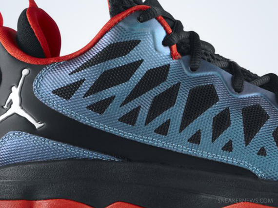 Jordan CP3.VI “Iridescent”