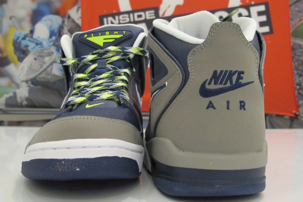 Nike Air Flight Falcon Lax 5