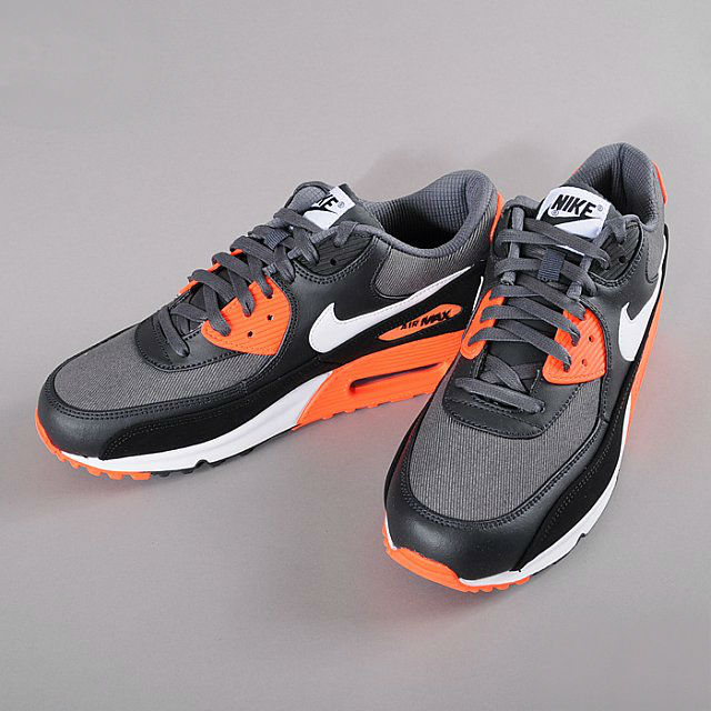 Nike Air Max 90 Premium 3