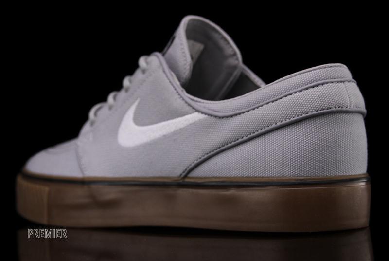 Nike Stefan Janoski Wolf Grey Gum Medium Brown 02