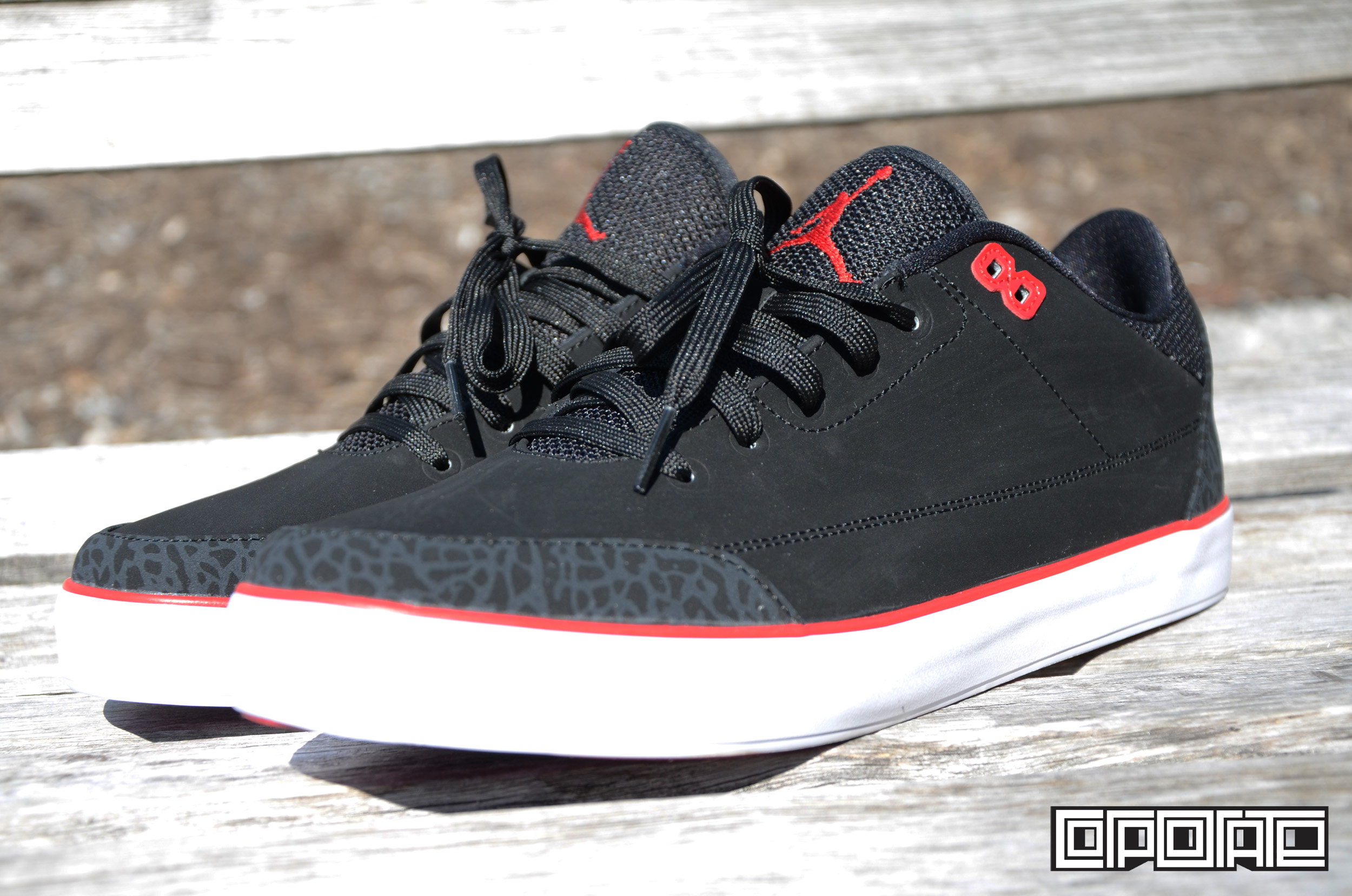 Jordan Court Ac.1 Black Gym Red White 1