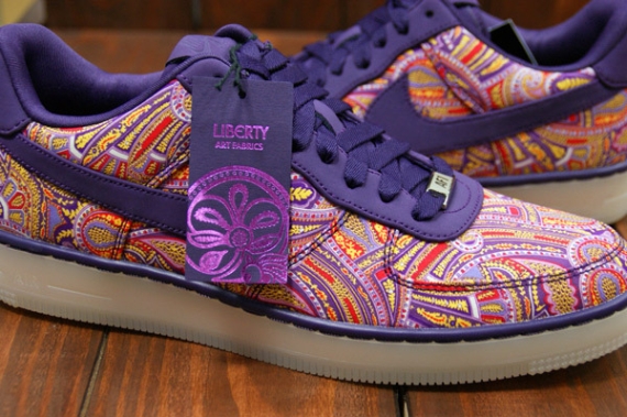 Liberty X Nike Air Force 1 Downtown 28