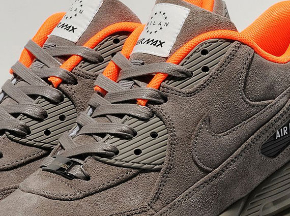 Nike Air Max 90 "HomeTurf" - Milan