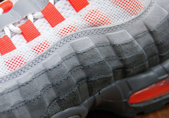 Nike Air Max 95 SI "Total Crimson"