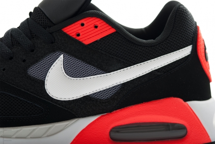 Nike Air Max Ivo 2
