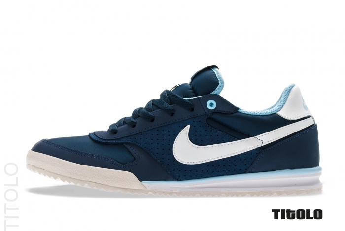 Nike Field Trainer Textile 1