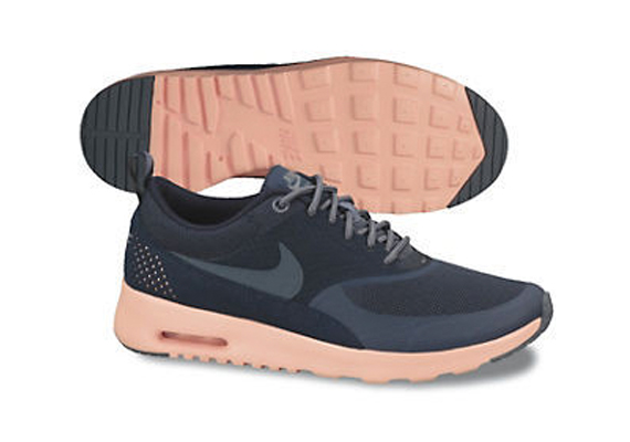 Nike Wmns Air Max Kin Black Orange