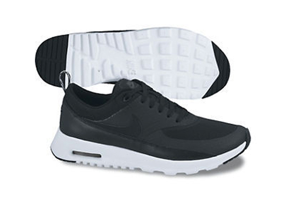 Nike Wmns Air Max Kin Black White
