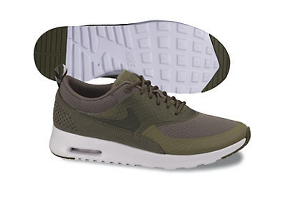 Nike Wmns Air Max Kin Olive White