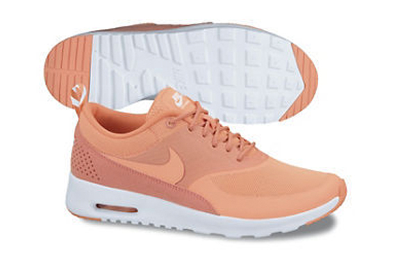 Nike Wmns Air Max Kin Orange White