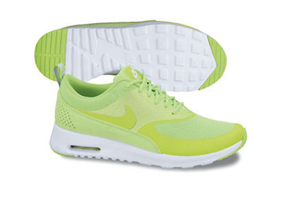 Nike Wmns Air Max Kin Volt
