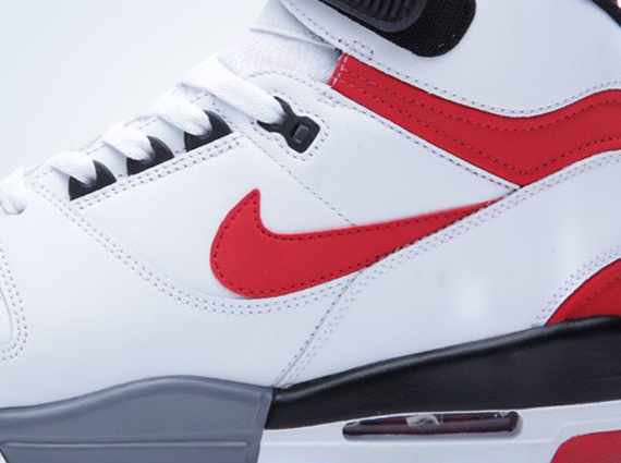 Nike Air Revolution – White – Red