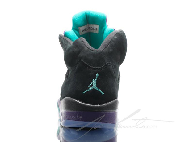 Black Grape Jordan V Retro 9